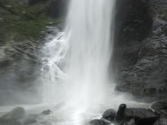 -龙水峡地缝景区