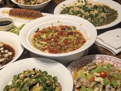 -黄弟大排档·湖南菜·小龙虾·小海鲜(凯旋北路店)