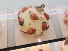 -花花卷卷·鲜食蛋糕(泉屋店)