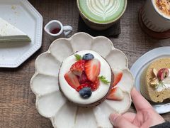 抹茶拿铁-MAISON门前杂货店