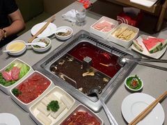 -海底捞火锅鲜切牛肉主题店(长寿路店)