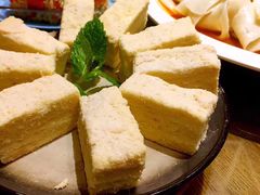 帕芙立-塔哈尔·新疆盛宴(城西银泰店)
