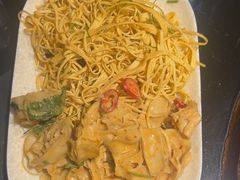 -鱼窝棚柴火铁锅炖(富山屯店)