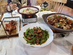 -香山湖家家宴(中山陵店)