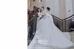 -乔伊婚纱