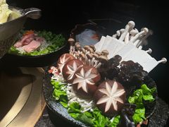 -湊湊火锅·茶憩(新中关购物中心店)