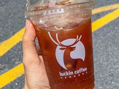 西柚气泡咖啡-luckincoffee瑞幸咖啡(香港名店街店)