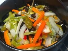 -多嘴超级肉蟹煲(万达店)