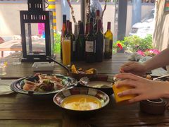 -SISTERS BAR RESTAURANT川意酒馆(嘉善老市H楼店)