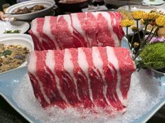 -浦東饭店(育才街怀特国际商城店)
