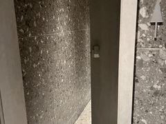 -洪小鹏生活美学馆(领SHOW天地店)