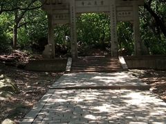 -灵岩山风景区