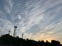-鬼笑石后山停车场