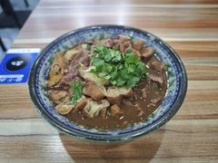 卤煮火烧-杨记老门框百年卤煮(回龙观文华西路店)