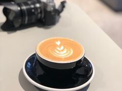 哥伦比亚拿铁-Seesaw Coffee(上生新所店)