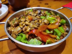 -老滇山寨•云南特色菜•地方菜•民族风情歌舞表演(金碧店)