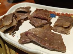 -肉魁屋·烧肉·烧鸟·酒场(高新店)