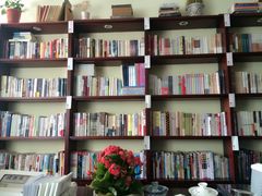 -武汉境自在書店