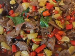 -老鼎万春卤菜(五代传承创始老店)