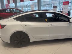 -TESLA 特斯拉(北京后沙峪特斯拉中心)