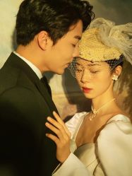 -樱花婚纱摄影