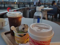 -哈根达斯(滨江店)