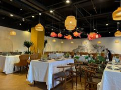 -圣彼得堡观江俄餐厅(中央大街黑金冠店)