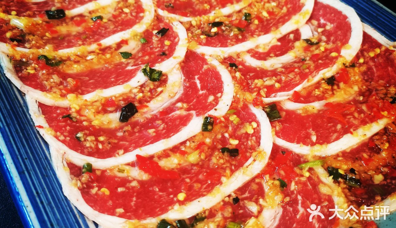 香照园金三罐老抎酸菜牛肉火锅