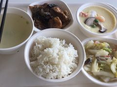 -浦东图书馆读者餐厅