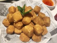 -蝴蝶里·粤菜·点心(龙湖杭州金沙天街店)