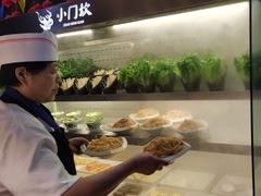 -新艺自助美食城(中山路店)