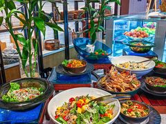 -前海华侨城JW万豪酒店·都会尚膳自助餐厅·牛排海鲜酒水畅飨