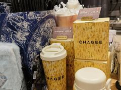 -霸王茶姬(上海静安大悦城店)