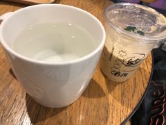 -星巴克(来福士2F店)