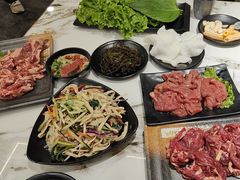 -啊美丽炭火烤肉(滑翔一店)