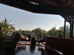 -三亚湾海居铂尔曼度假酒店