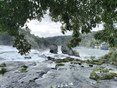 -莱茵瀑布
