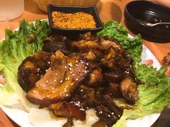 -肥肥虾庄·金牌油焖大虾(杨园滨江时代walk店)