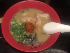 -一豚轩·烧鸟·豚骨拉面(五四路店)