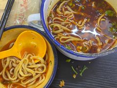 -官亭路小吃一条巷
