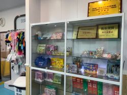 -鱼乐贝贝婴幼儿游泳中心(梅江印象城店)