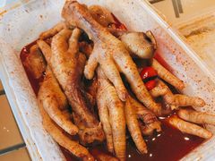 -二孃鸡爪爪(东风路总店)