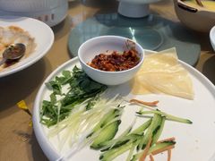 -关东小磨东北菜(上海长风大悦城店)