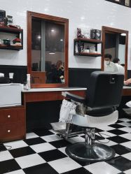 -MARTIN'S BARBER SHOP男士理发馆