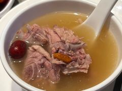 -佬太公海鸭·海鲜大排档(上海总店)