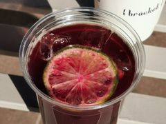 -Bracket Coffee(银河SOHO店)