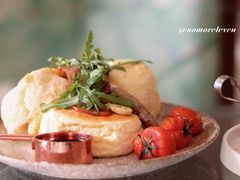 培根香肠热香饼-The Rug Cafe(王府中环店)