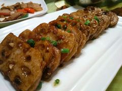 -盛记顺德高佬猪杂粥