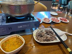 -牛满溢·自助潮汕鲜牛肉火锅(龙汇路店)