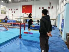 -蜩动儿童运动成长馆(恒生万鹂广场店)